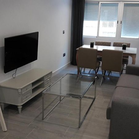 Apartament Guesting Velazquez Kadyks Zewnętrze zdjęcie